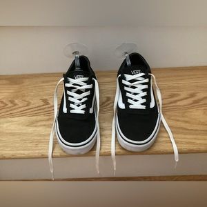 Vans sneakers size 7.5 black/white